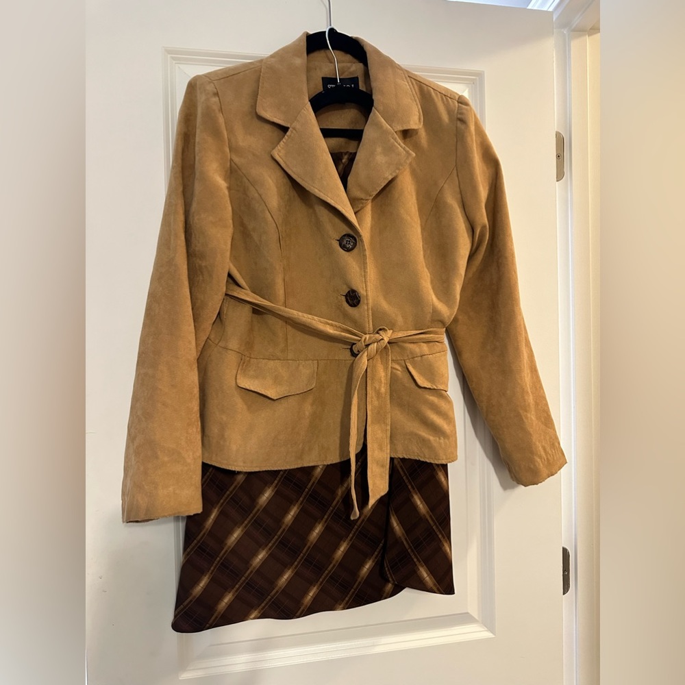 Women’s Studio I two piece set size 10